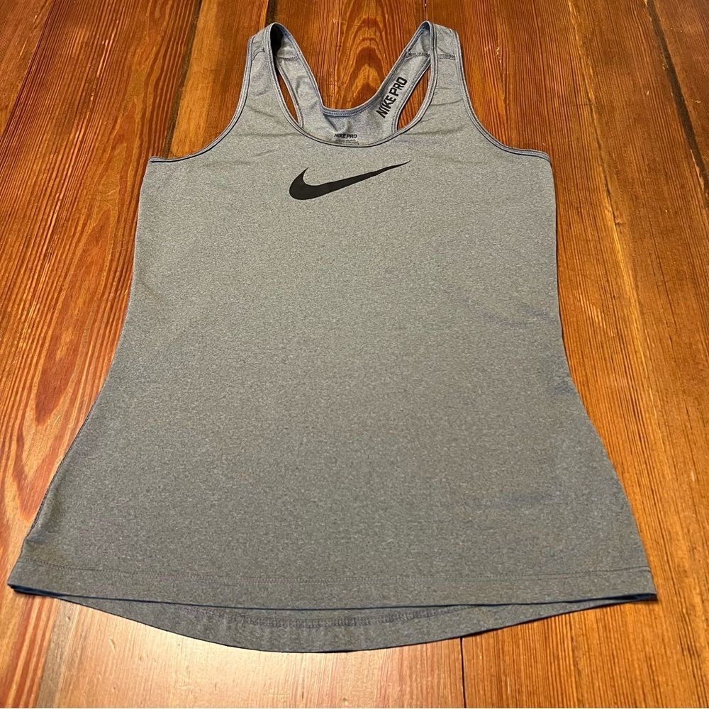Nike Women’s Pro Gray‎ Medium Activewear Tank